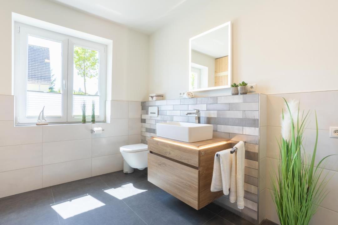 Villa Dornkamp 1 - Luxurioese Ferienwohnung Fuer 4 Personen Inklusive Sauna Und Garten Timmendorfer Strand Zewnętrze zdjęcie